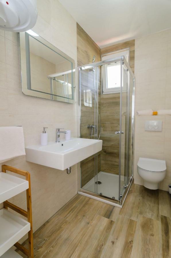 Privat Room Luka Zadar Eksteriør bilde